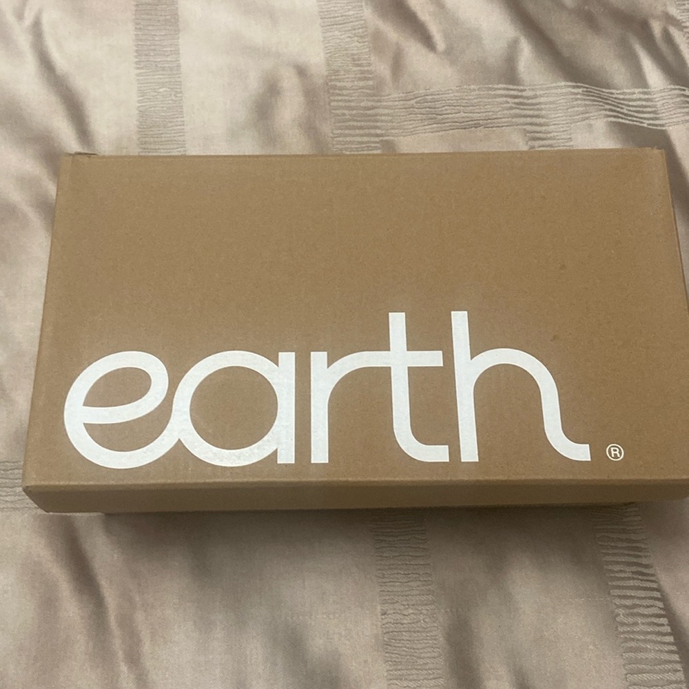 earth etLORALI17 beautiful medium blue